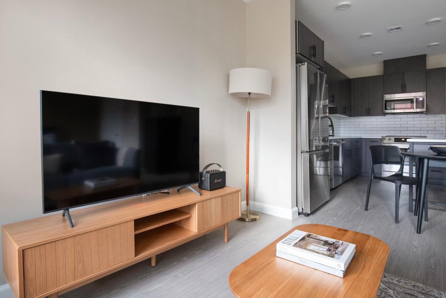 Kendall Square W Gym Wd Rooftop Bos-918 Apartment Boston
